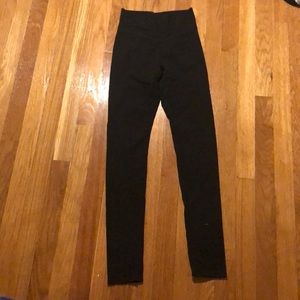 !5/25! Chelsie Black Leggings